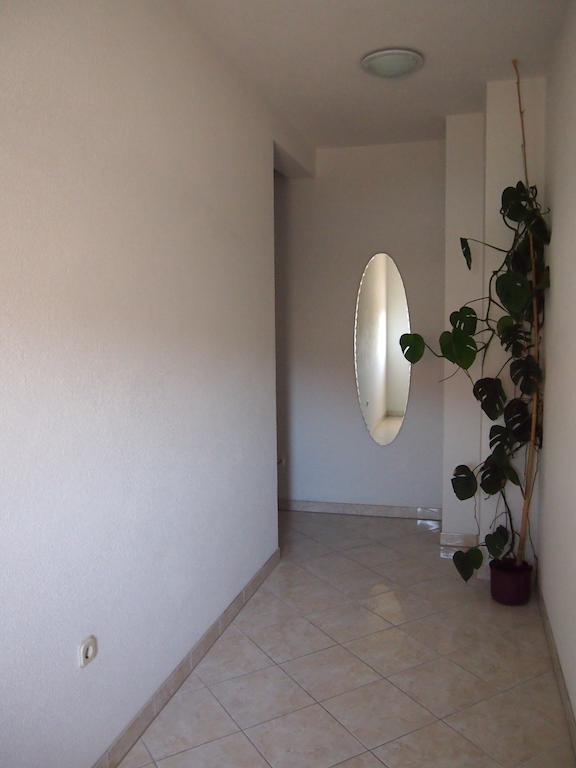 House Marta Daire Baška Voda Dış mekan fotoğraf